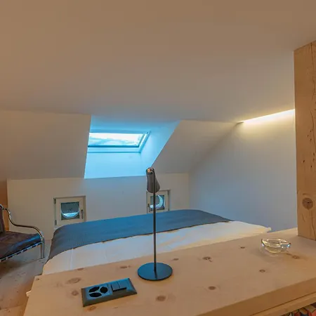 Chesa Lagrev 3 Apartment