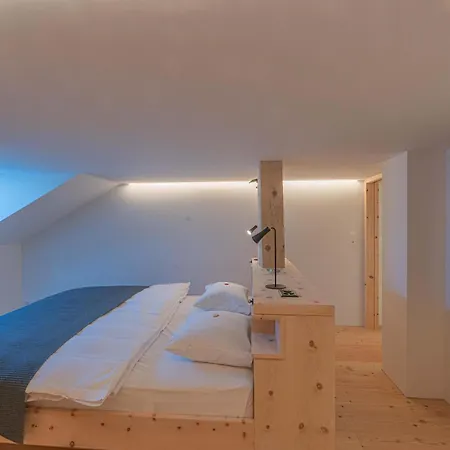 Chesa Lagrev 3 Apartment Sils Maria